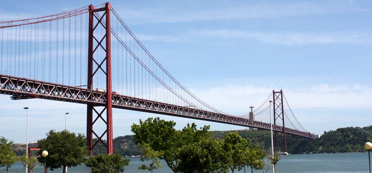 lisbon portugal bridge